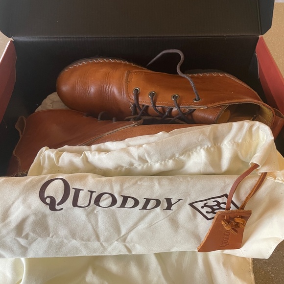 Quoddy Cross-Stitch Chukka Boots 8.5 main image 8